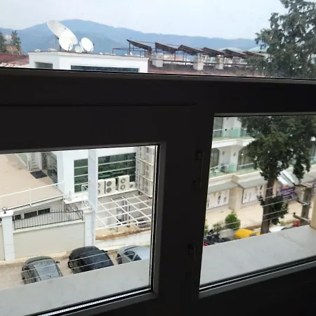 Gazde/Camere de închiriat 2 Minutes To Sea And Strip Private With Bathroom And Balcony Marmaris